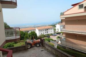 Montecorvino Pugliano - Santa Tecla - APPARTAMENTO