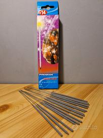 Candeline scintillanti 16 pz.