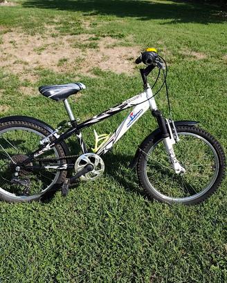 BICICLETTA BIMBO  6-9 ANNI 115/135CM