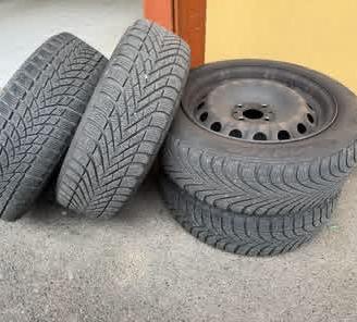 Quattro gomme invernali con cerchi 185/55/15
