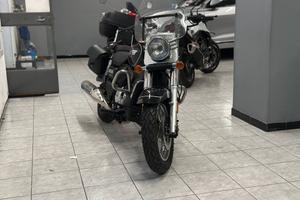 Um Renegade Commando 125