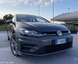 VOLKSWAGEN GOLF 7 R Line interno esterno 1.6 116cv