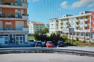 Telese T. ( Bn ) Appartamento con box