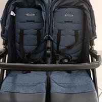 Passeggino gemellare