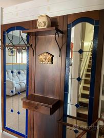 Mobile da ingresso classico in noce nazionale