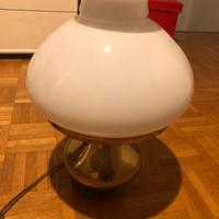 LAMPADE DA TAVOLO E LAMPADARI