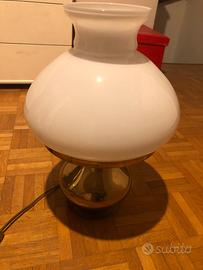 LAMPADE DA TAVOLO E LAMPADARI