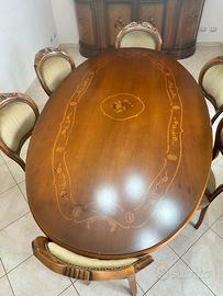  TAVOLO VETRINA E DIVANI