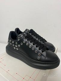 Alexander McQueen Oversized Sneakers Nere