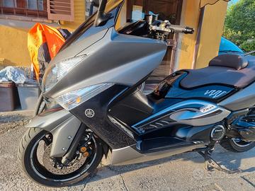 Tmax 500 2009