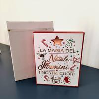 decorazione natalizia in legno, con illuminazione