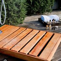 pavimento Decking in legno Okumè