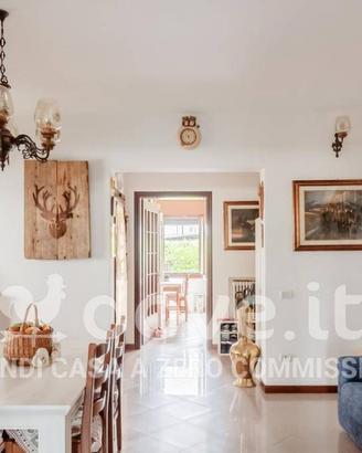 Casa indipendente di 180 m² con 5 locali e box aut