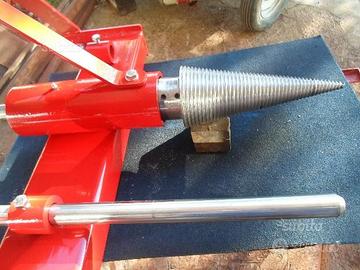 Spaccalegna a vite conica