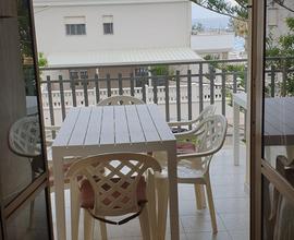 Appartamento a 50 metri con terrazza vista mare