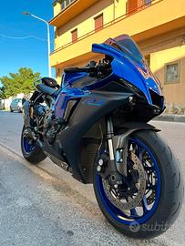 Yamaha YZF R1 - 2023