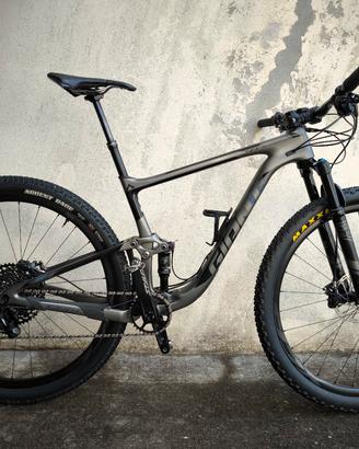 Giant Anthem advanced 29
