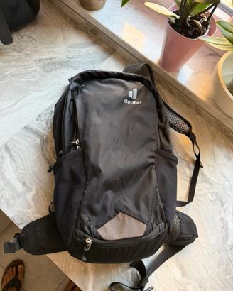 Zaino Deuter Race Air 14+3 nero