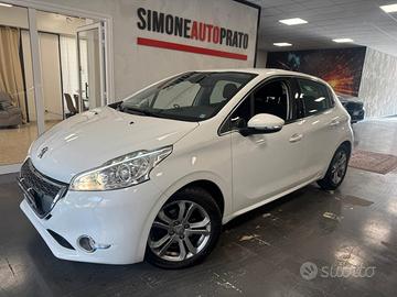 Peugeot 208 1.4 HDi 68 CV 5 porte Allure