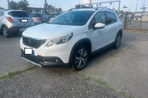 Peugeot 2008 BlueHDi 100 Allure