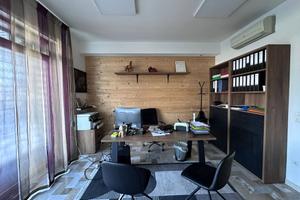 Locale Commerciale - San Nicola la Strada