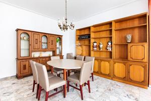 CASA INDIPENDENTE A ALBA ADRIATICA