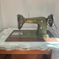 Macchina da cucire Vigorelli
