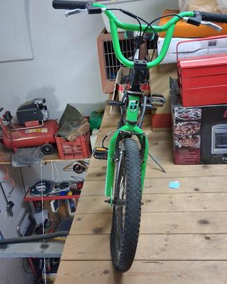  bicicletta bmx 