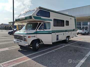 Chevrolet g30 marque grand prix