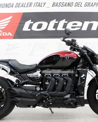 TRIUMPH ROCKET 3 2500cc UNICO PROPRIETARIO KM 3777