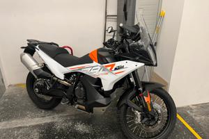 KTM 790 ADVENTURE 2024