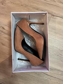 Scapre con tacco, colore rosa/carne, numero 38