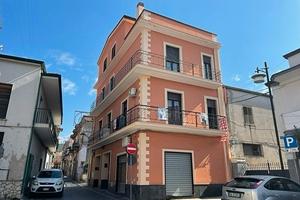 Duplex 140 mq con due terrazzi - bellona