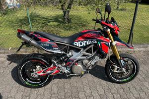 Aprilia Dorsoduro 750