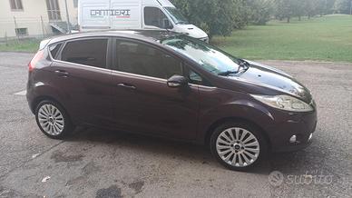 Ford Fiesta 1.4 5p Titanium benz/gpl 