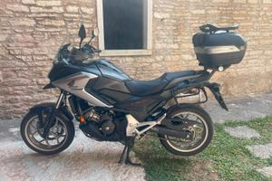 Honda NC750X DCT