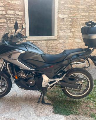 Honda NC750X DCT