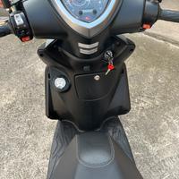 Kymco Agility 125 R16+
