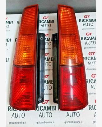 fanali posteriori suzuki ignis