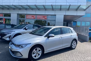 VOLKSWAGEN Golf 1.5 TGI Life dsg