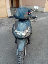 Beverly 250 ie