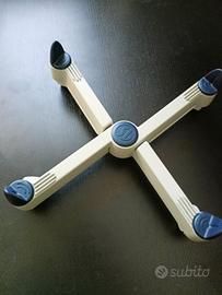 carrello con ruote porta PC