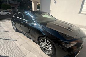 Mercedes cla shooting brake 200d Amg line