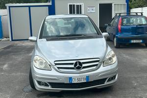 Mercedes benz B 200