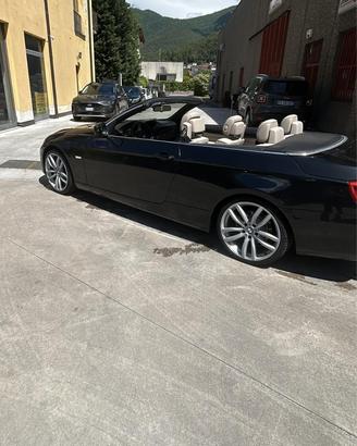 BMW E 93 320 d
