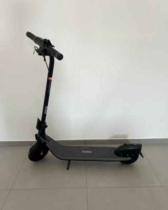 Monopattino Ninebot E2D