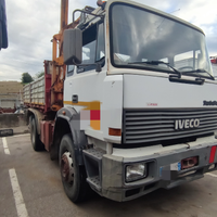 Camion iveco 190 26 ribaltabile 8 gomme