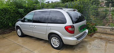 Chrysler Vojager 2,5 CRD TD