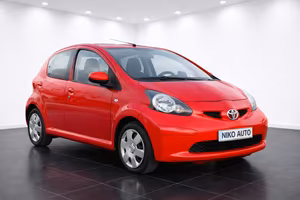 TOYOTA AYGO 1.0 2006 111.000km 5P UNICOPRO NEOPATE