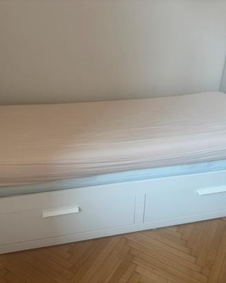 Letto ikea Brimnes
